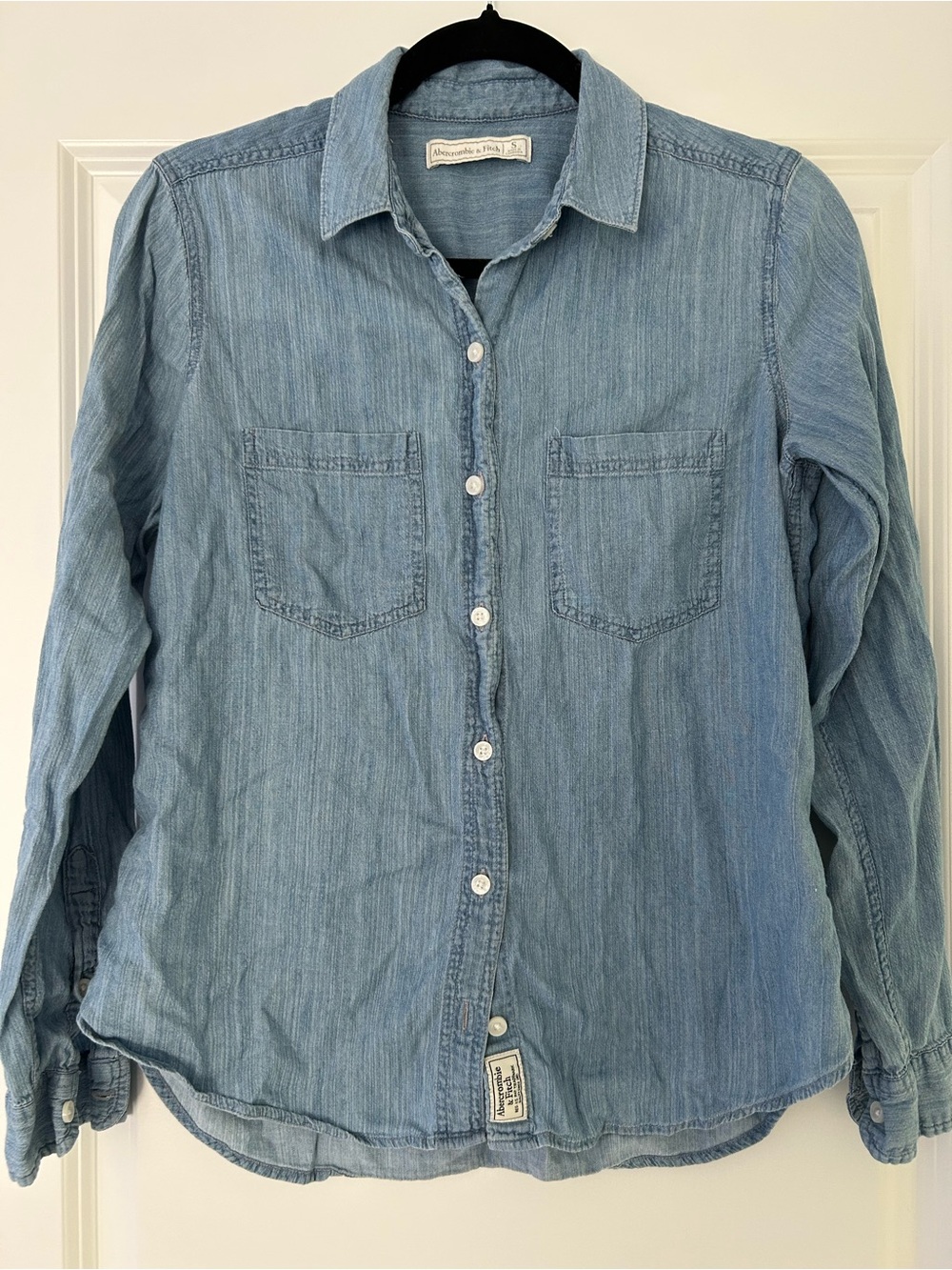 Abercrombie & Fitch Light Denim Button-Up Shirt - Light Blue